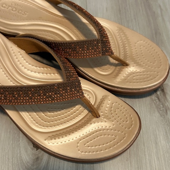 Stylish Brown Sandals - Picture 3 of 5
